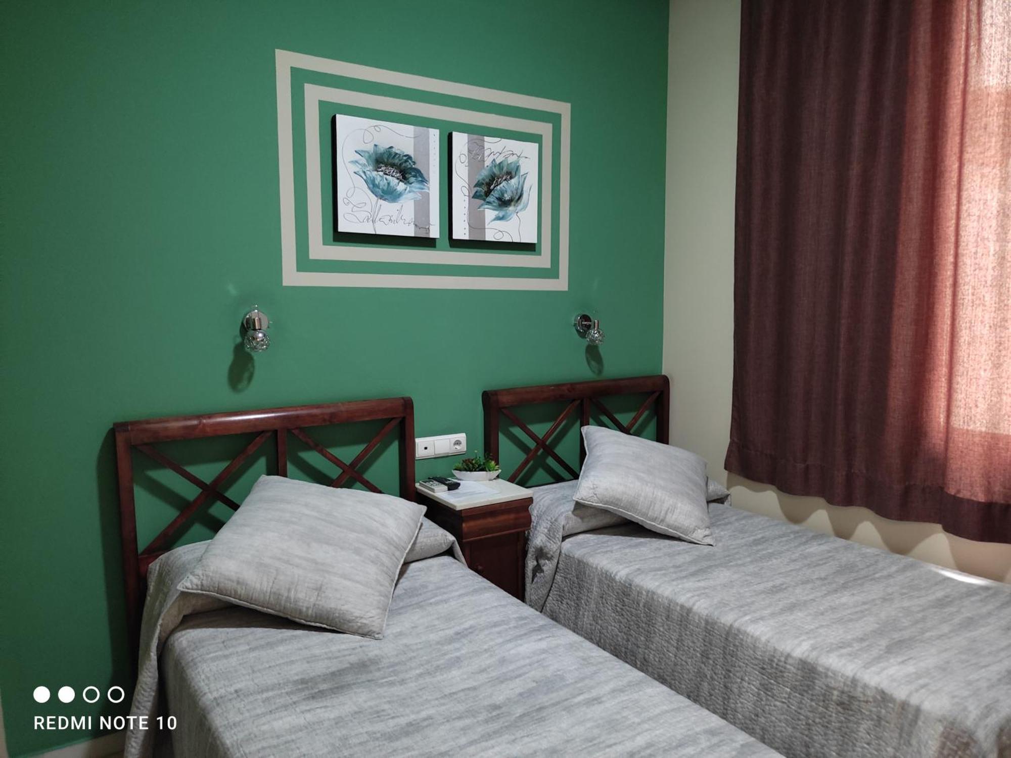 Hostal Puerta Carmona Севиля Стая снимка